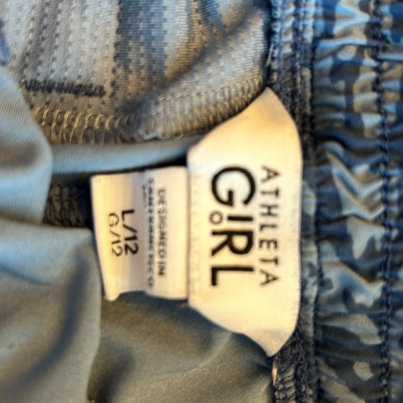 Athlete girls shorts in size12/L in great condition buy 3 for price of 1.. - Picture 2 of 5